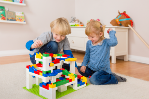 Steza za frnikule Hubelino je ustvarjalna igrača